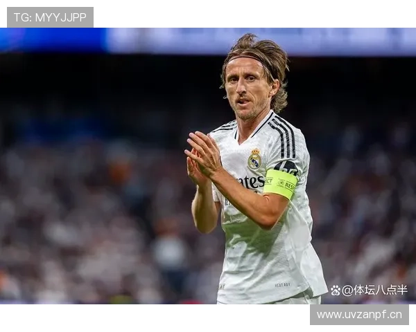 国家德比对阵巴萨中场:莫德里奇的经典表现 国家德比对阵巴萨中场:莫德里奇的经典表现