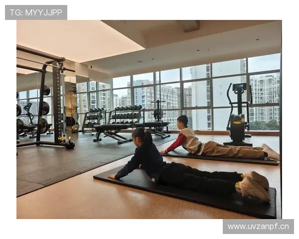 邢傲伟这生活也太节奏感强了，一边拼命训练一边居然还偷偷搞起了小投资？