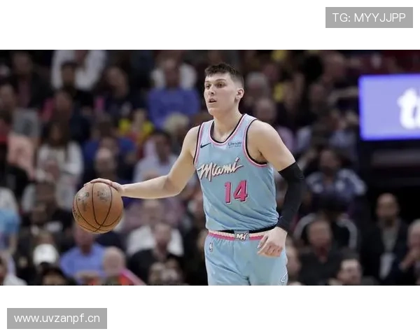 希罗挡拆拉开错位改善三分空间胜过上赛季